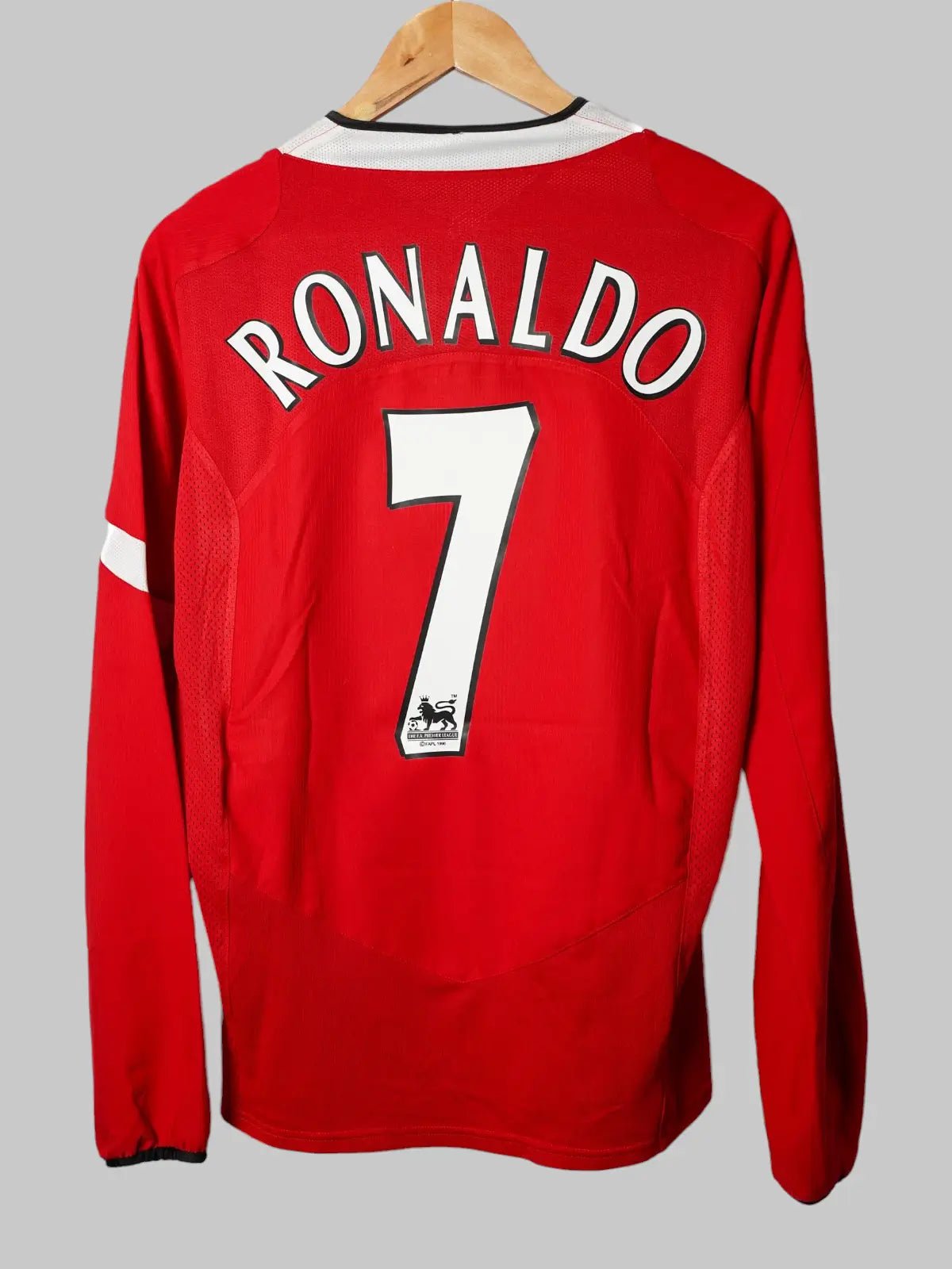 Manchester United Home Shirt L/S 2004/6 Ronaldo 7 (M)