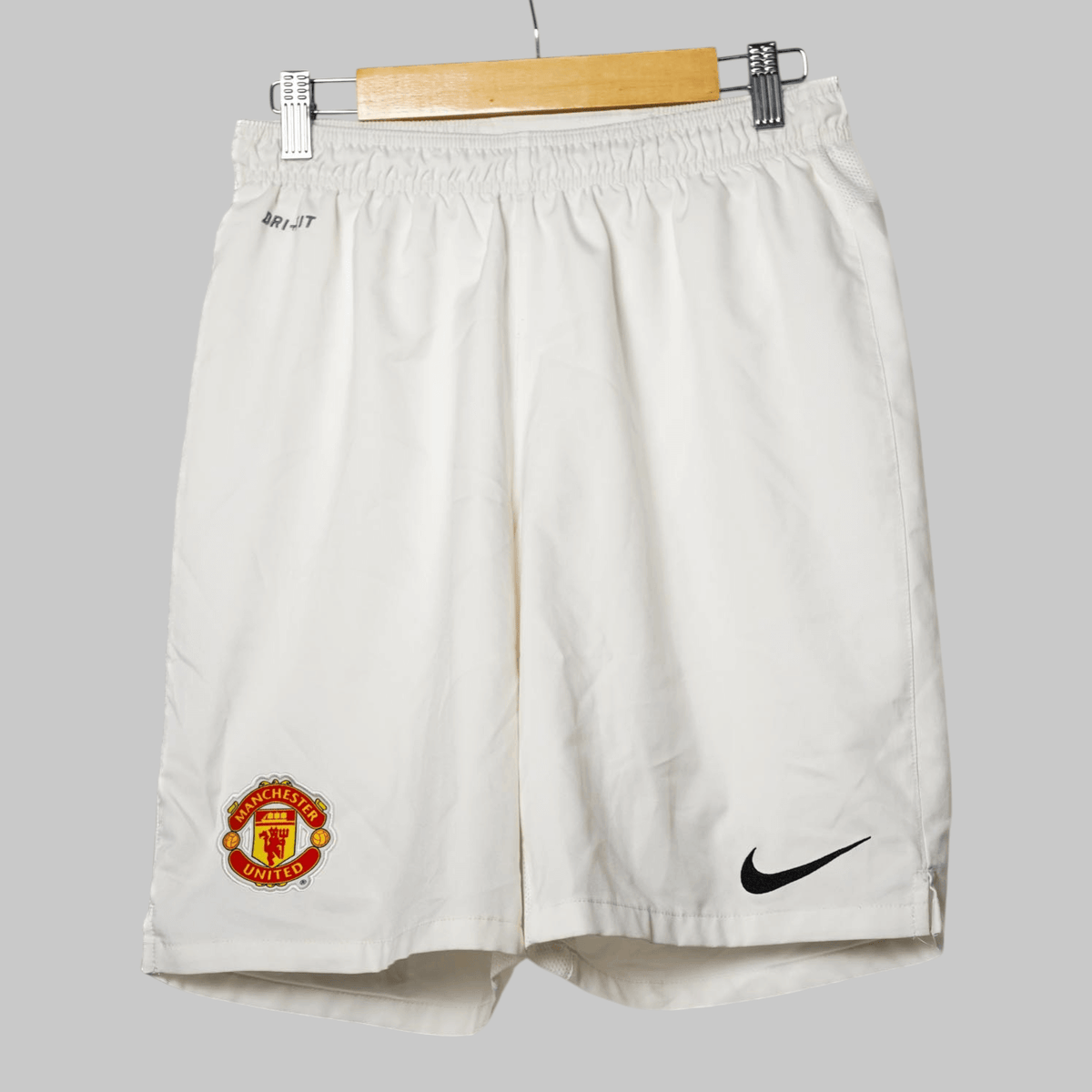 Manchester United Home Shorts 2011/12 (M)