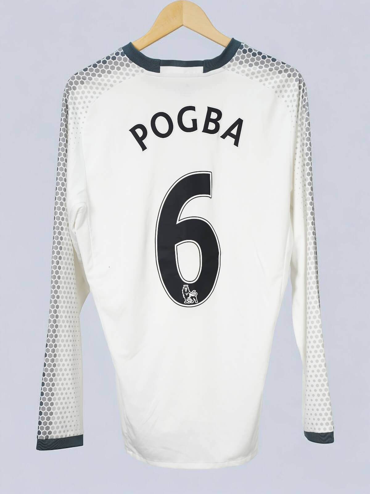 Manchester United Third Shirt L/S 2016/17 Pogba 6 (L)