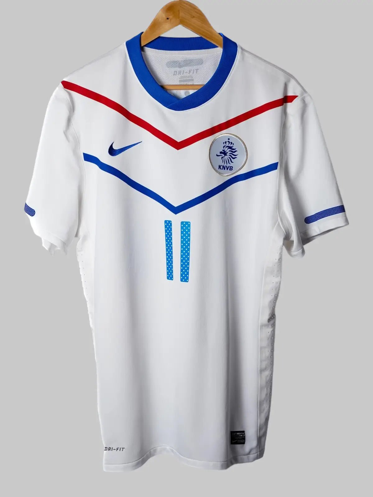 Netherlands Away Shirt 2010/11 Robben 11 Stock Pro (L)