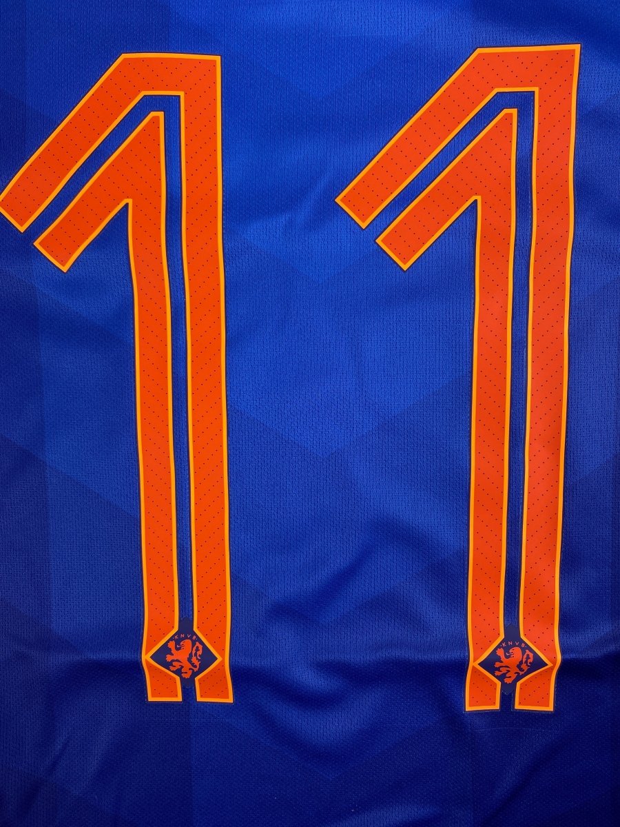 Netherlands Away Shirt 2014 Robben #11 - 10/10 - M