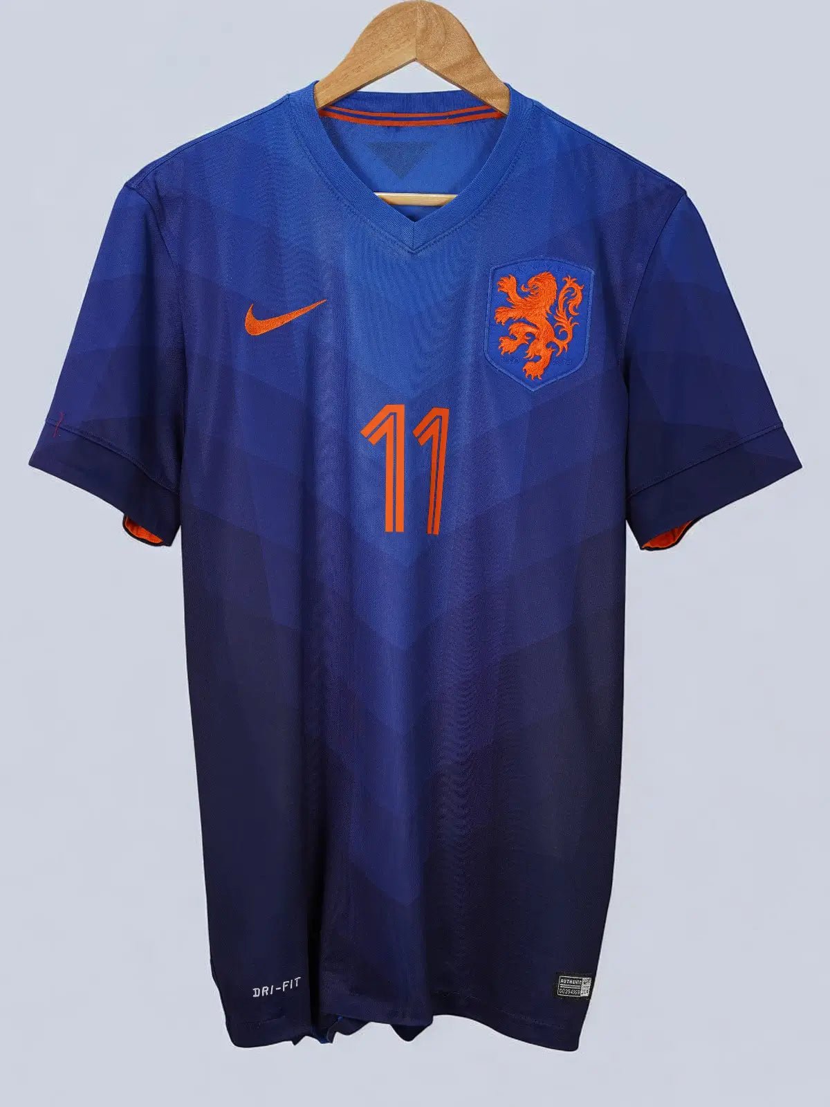 Netherlands Away Shirt 2014/15 Robben 11 (M)