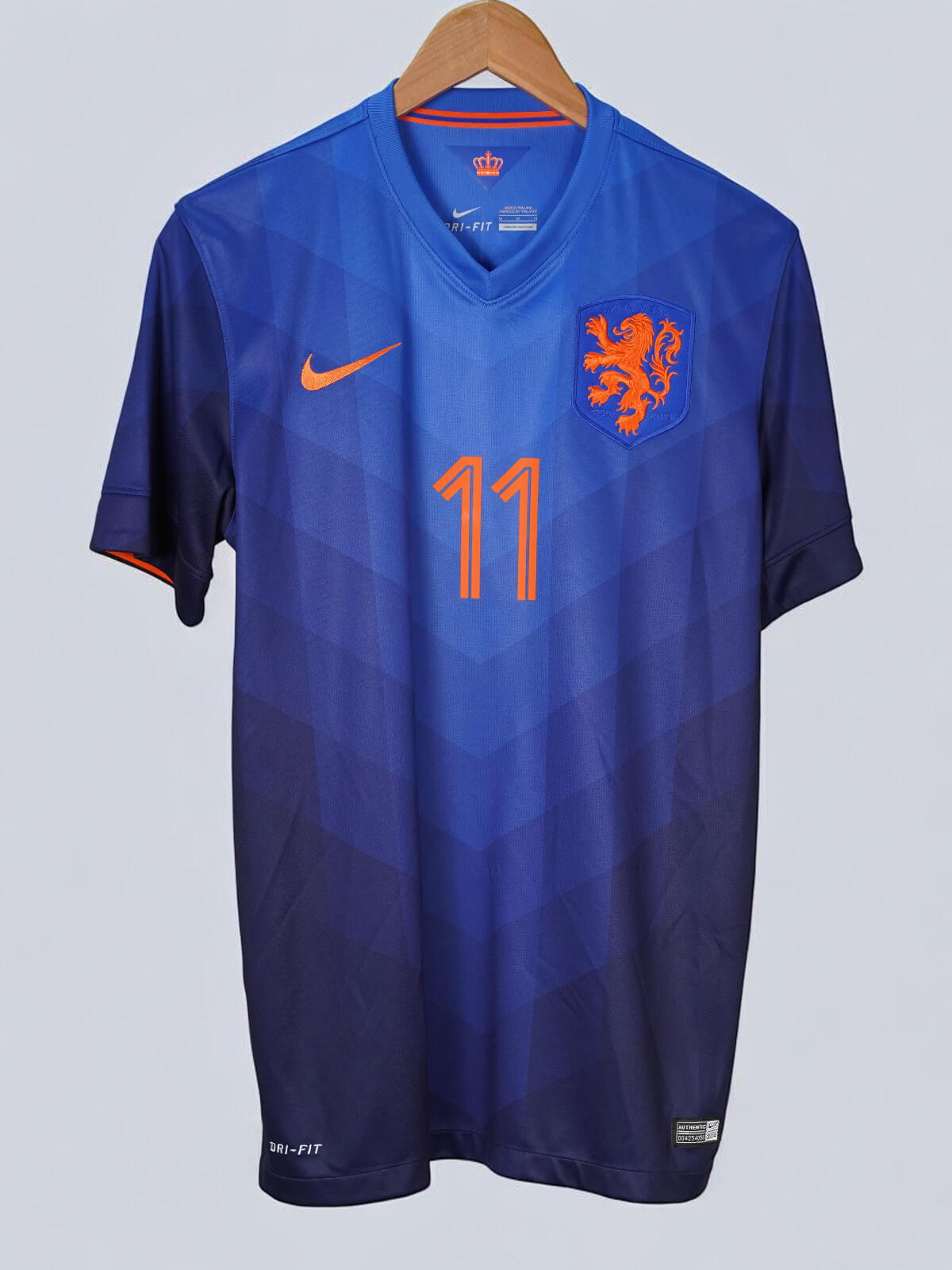 Netherlands Away Shirt 2014/15 Robben 11 (M)