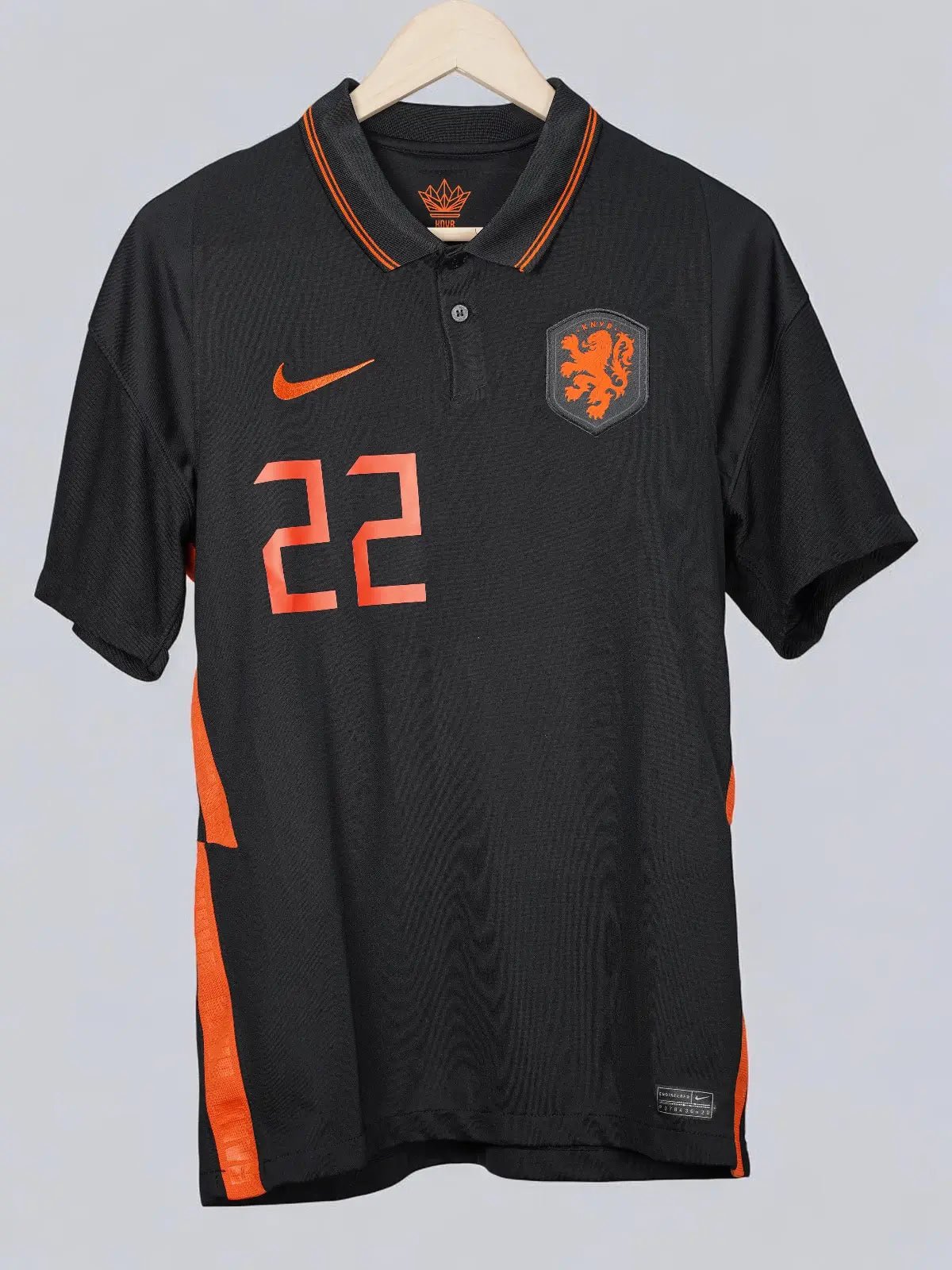 Netherlands Away Shirt 2020/21 Dumfries 22 (M)