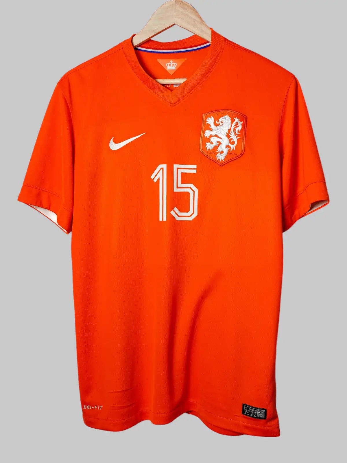 Netherlands Home Full Kit 2014/15 Kuyt 15 (M)