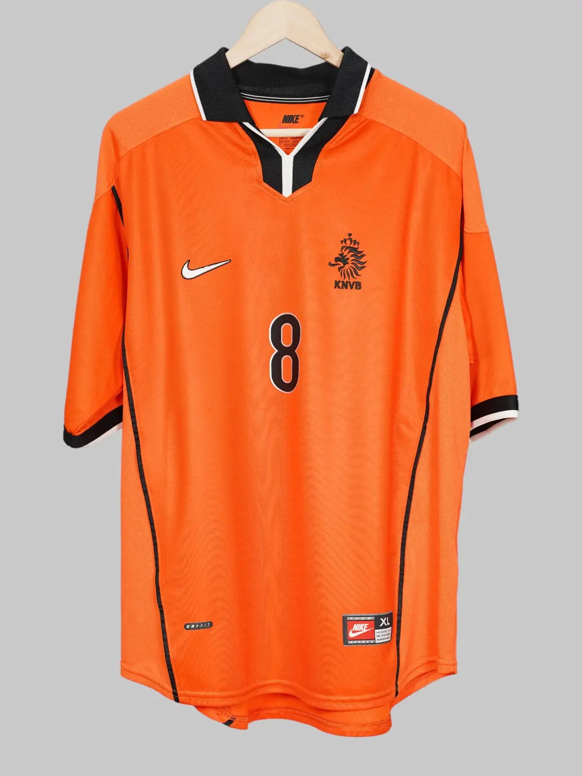 Netherlands Home Shirt 1998/99 Bergkamp 8 (XL)