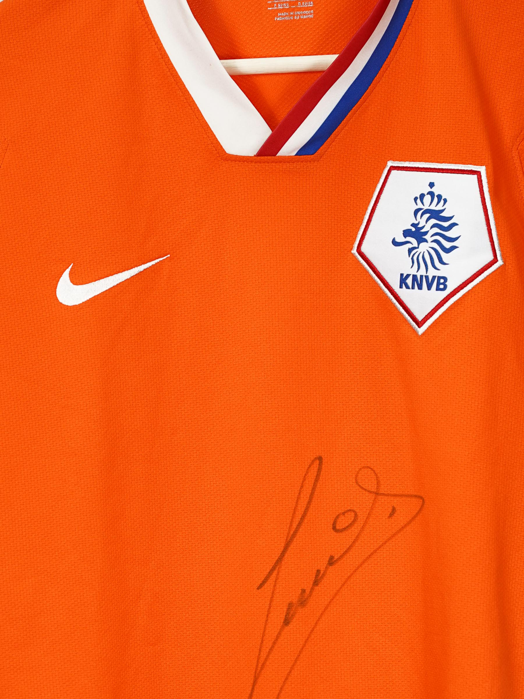 Netherlands Home Shirt 2008 - 10 Signed By Gullit (L)