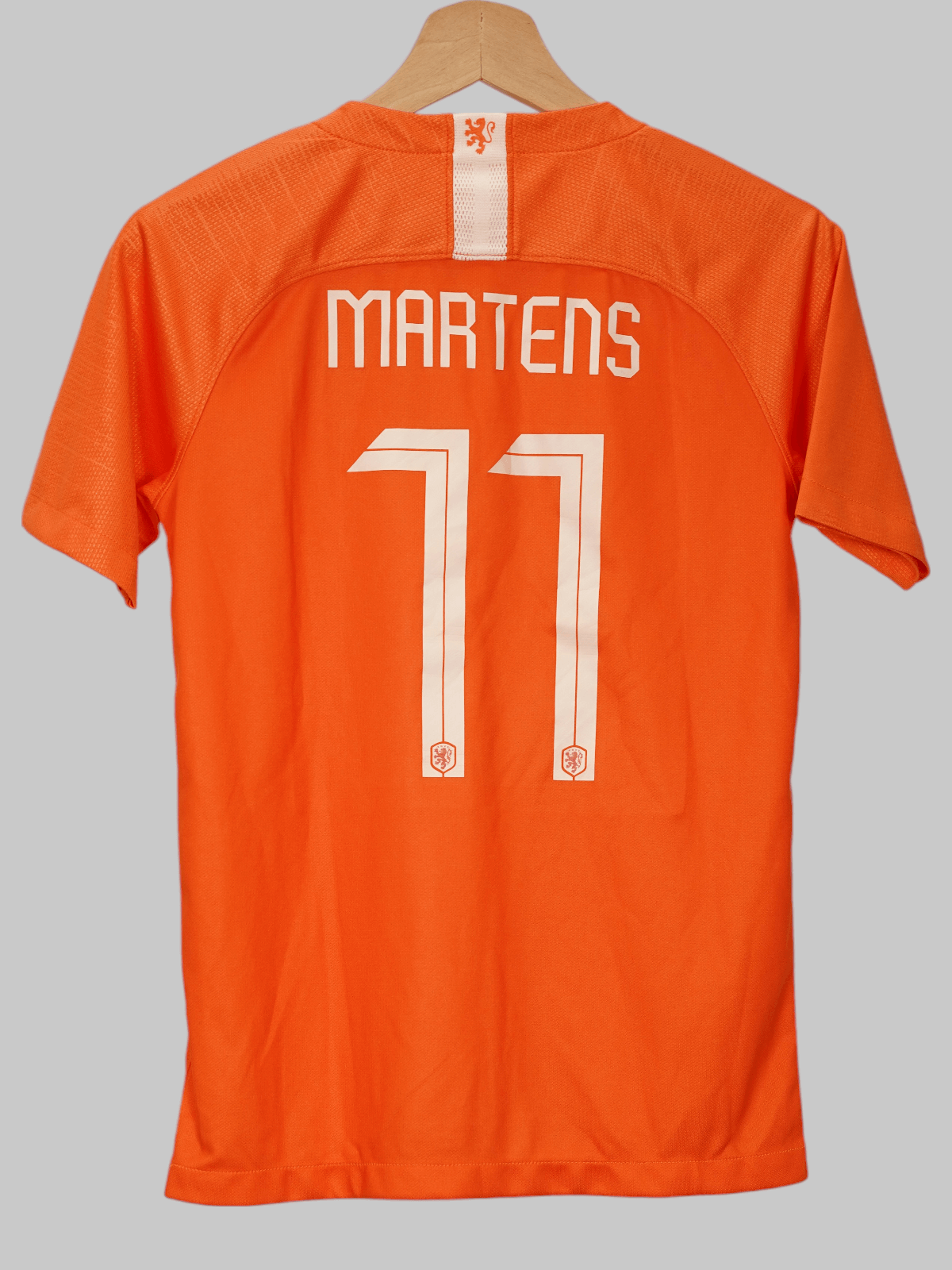 Netherlands Home Shirt 2019/20 Woman 11 Martens (L Kids)
