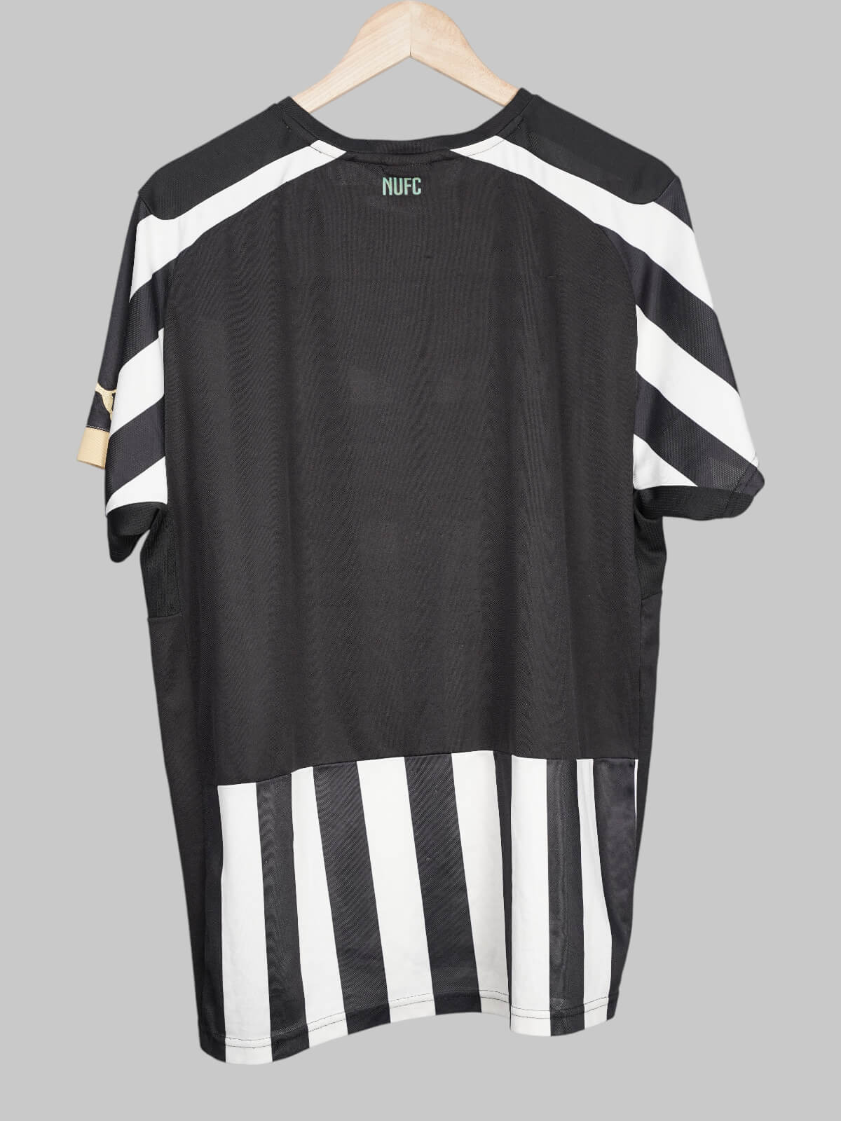 Newcastle Home Shirt 2014/15 (L)