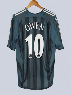 Newcastle United Away Shirt 2005/6 Owen 10 (L)