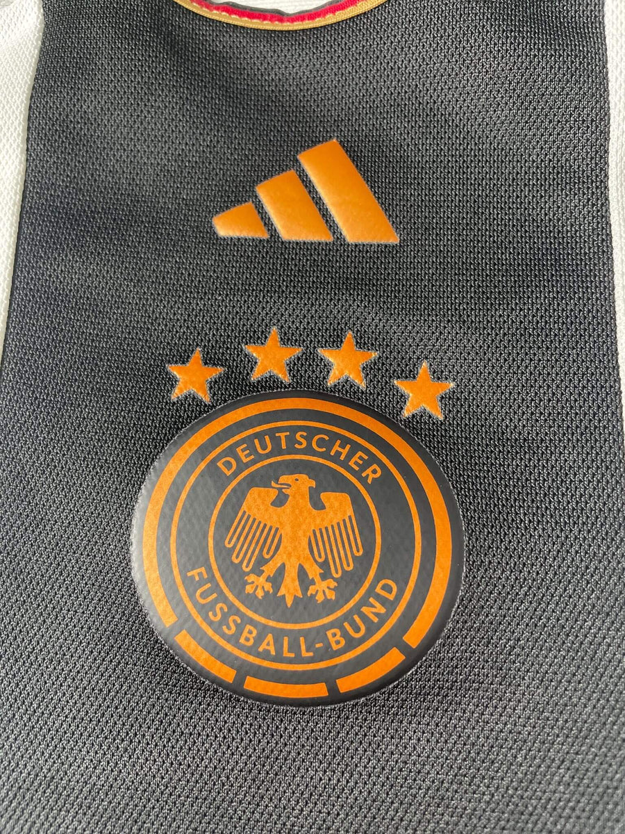 2022/23 Germany Home Shirt (S kids)
