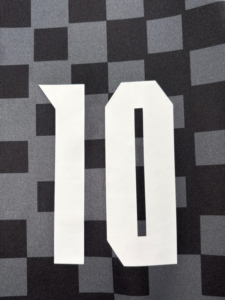 2021/22 Croatia Modric #10 Away Shirt (M)