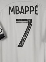 Paris Saint-Germain Away Shirt 2022/23 Mbappe 7 (XL)