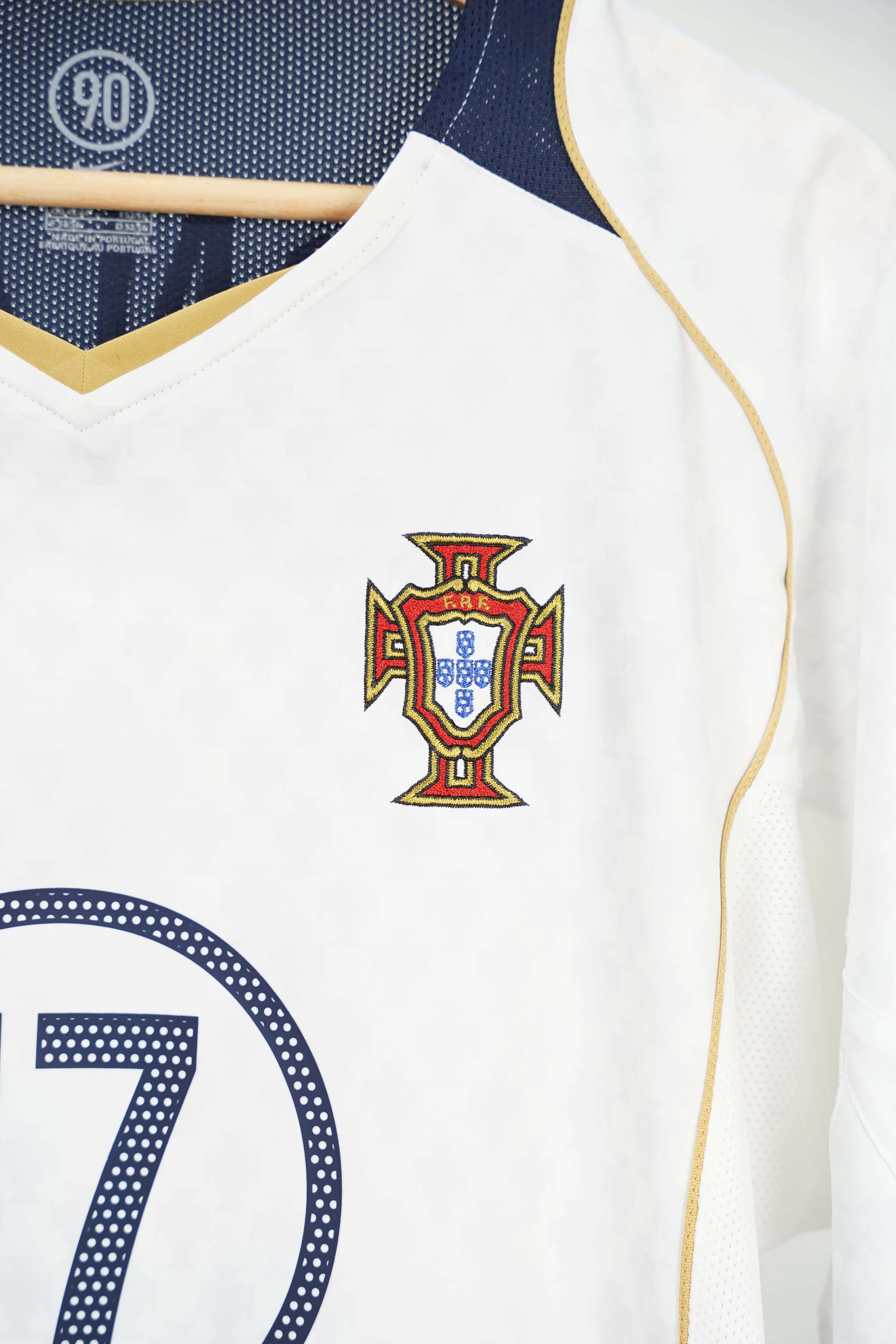 Portugal Away Shirt 2004/5 C.Ronaldo 17 (L)