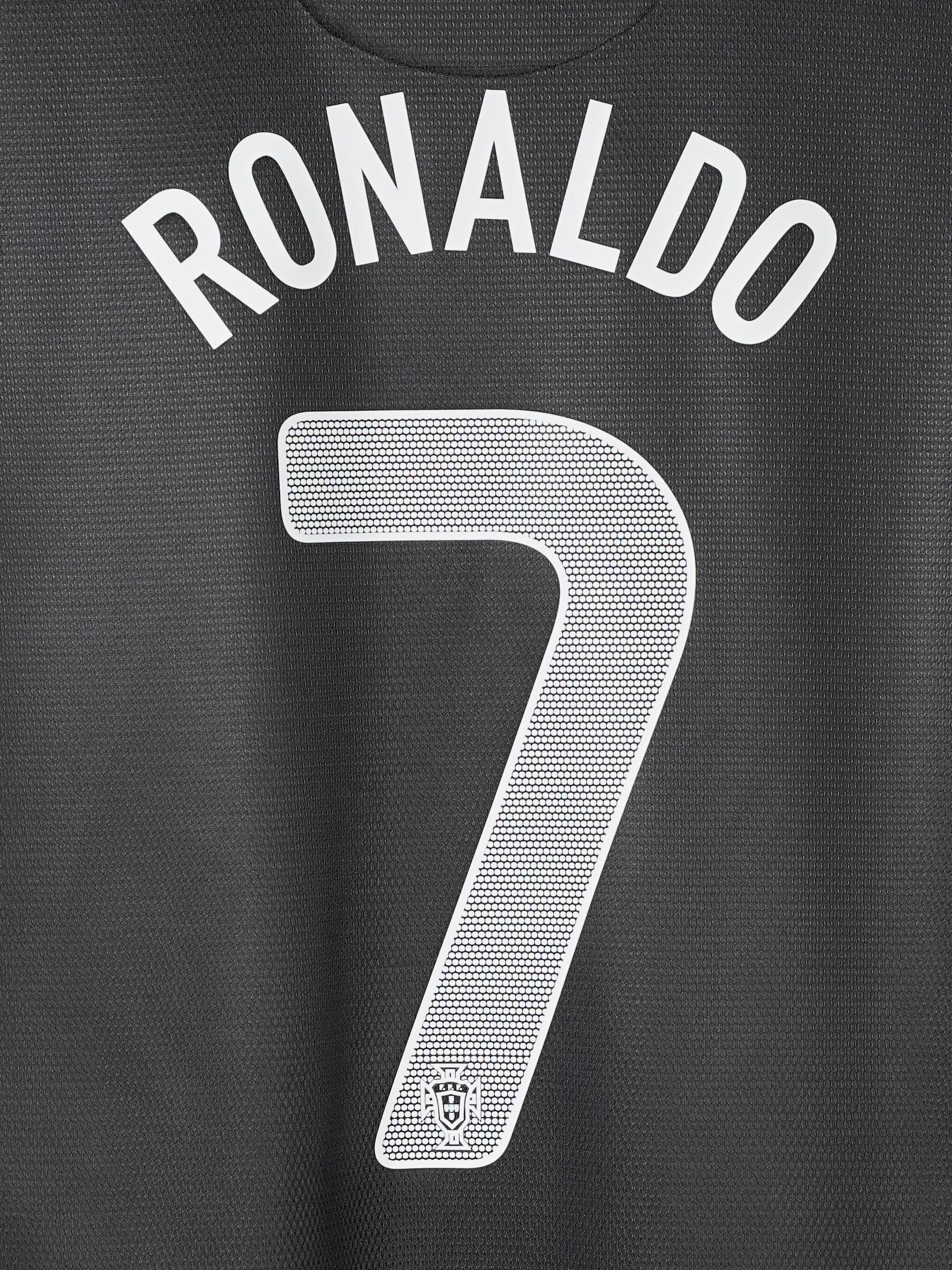 Portugal Away Shirt 2013/14 Ronaldo 7 (L)