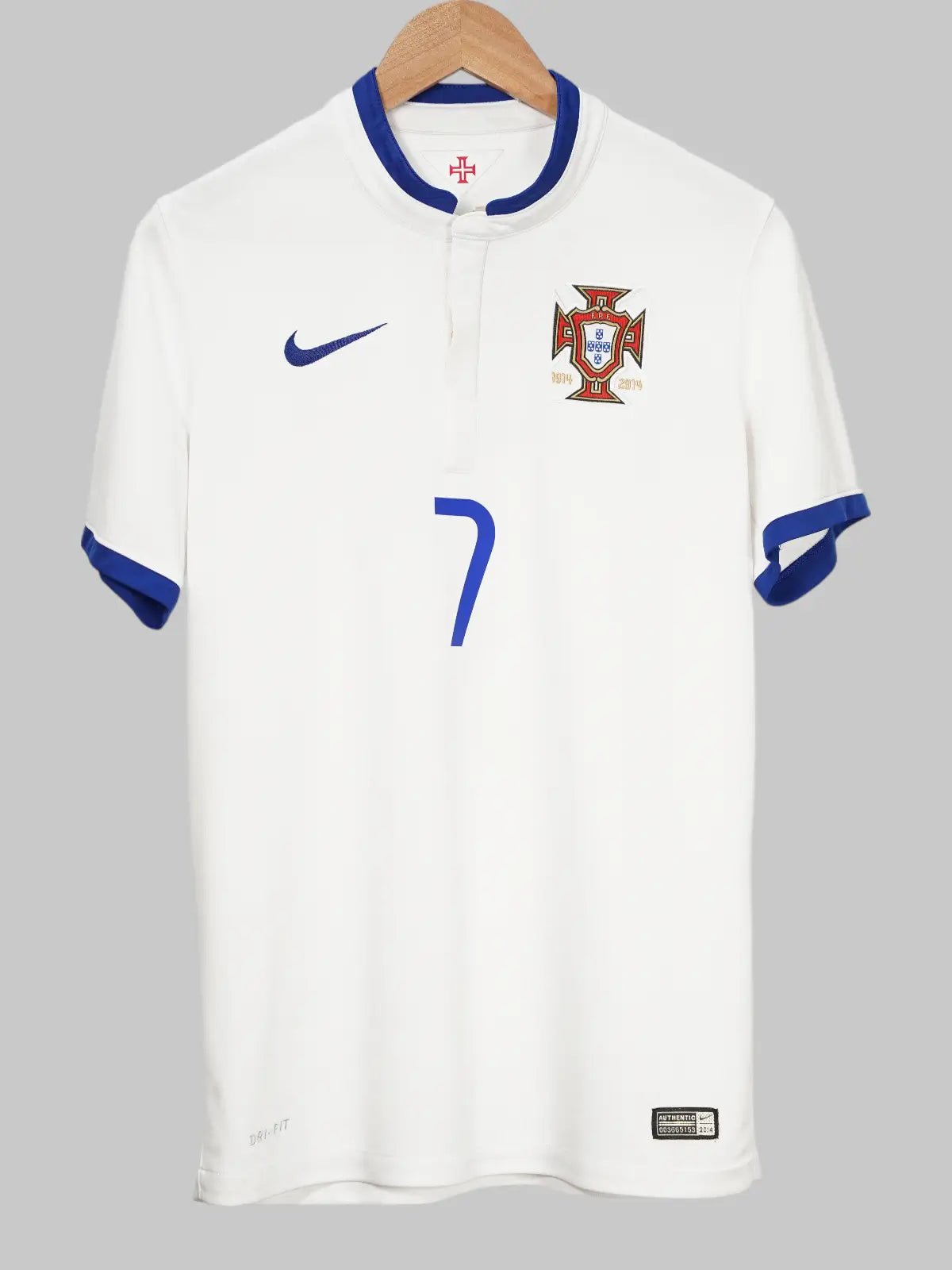 Portugal Away Shirt 2014/15 Ronaldo 7 (S)