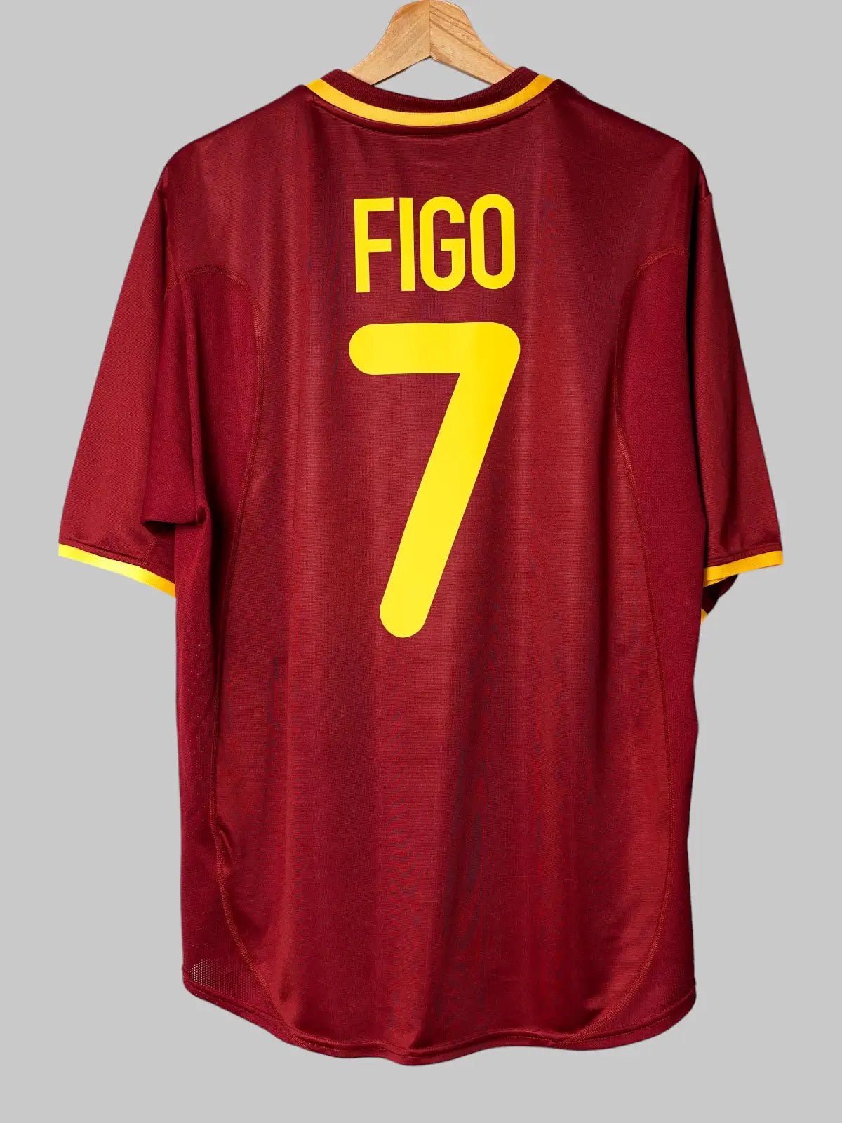 Portugal Home Shirt 2000/01 Figo 7 (L)