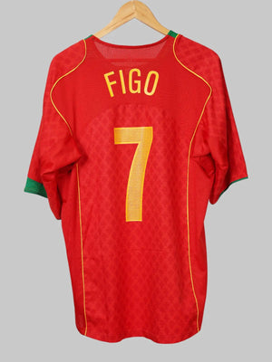 Portugal Home Shirt 2004 - 06 Figo 7 (XL)