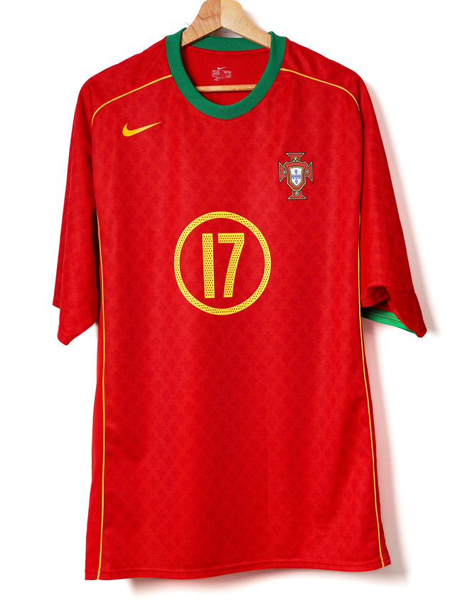 Portugal Home Shirt 2004/6 C.Ronaldo 17 (XXL)