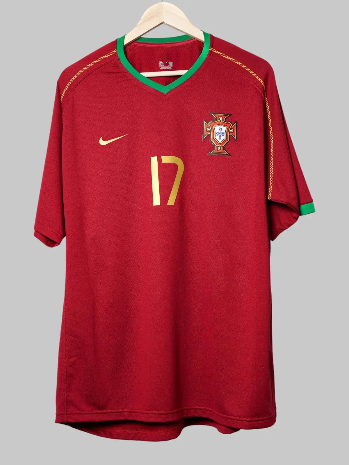 Portugal Home Shirt 2006/07 C.Ronaldo 17 (XL)