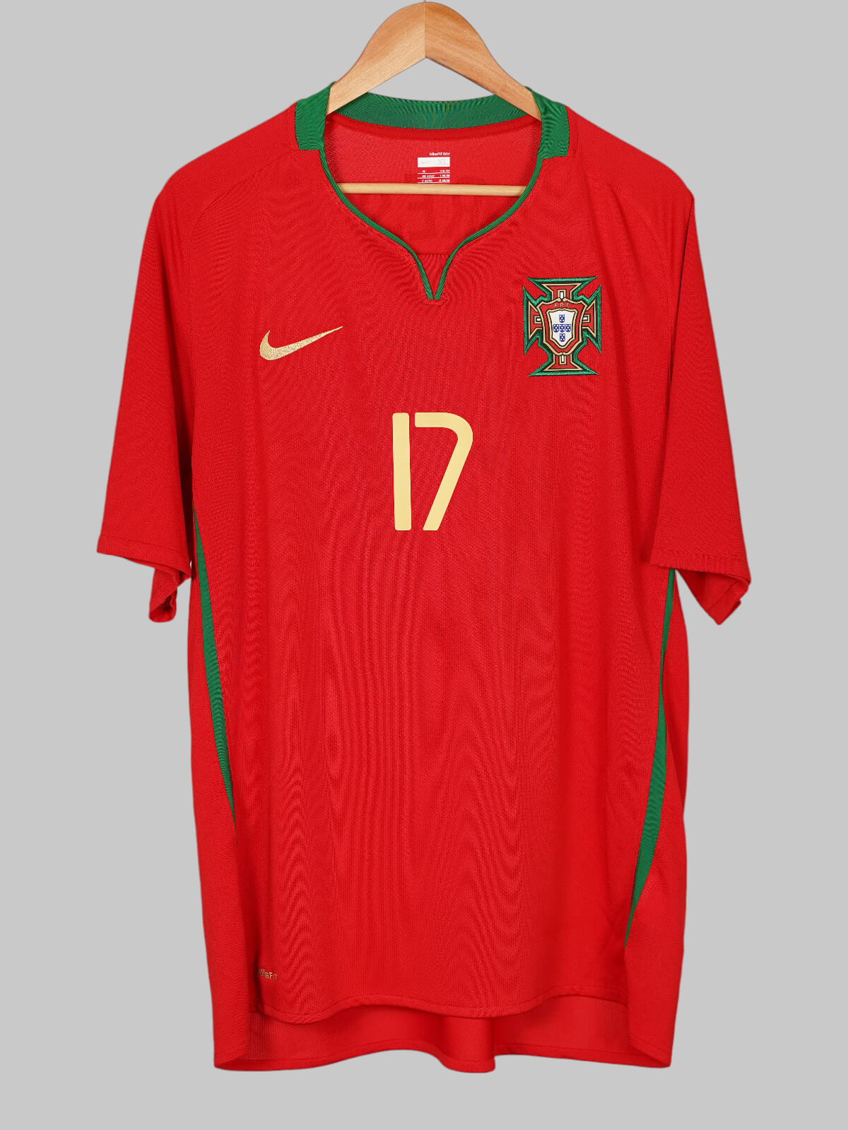 2008-10 Portugal Quaresma #17 Home Shirt (XL) Nike | First11