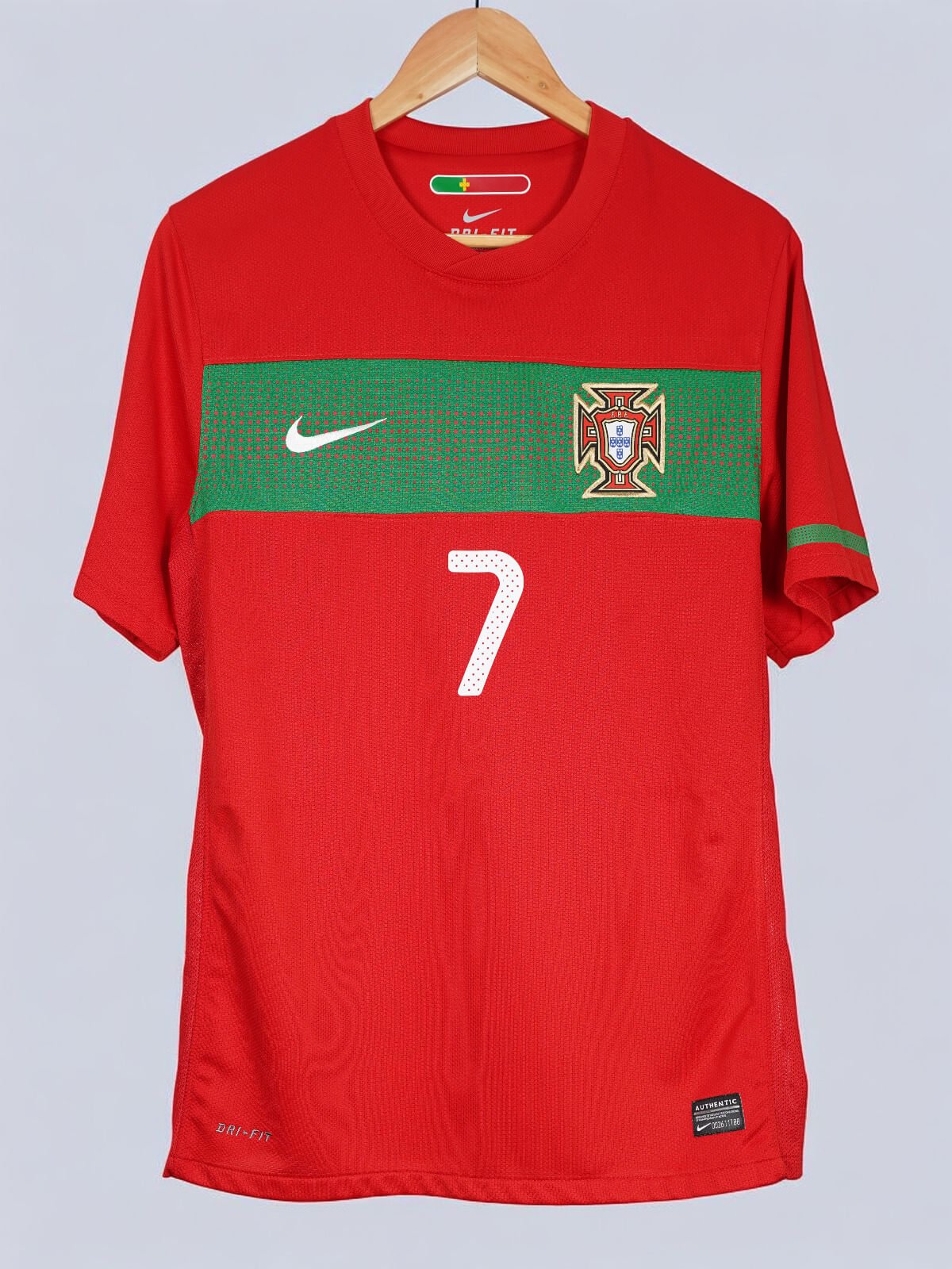 Portugal Home Shirt 2010/11 Ronaldo 7 (M)