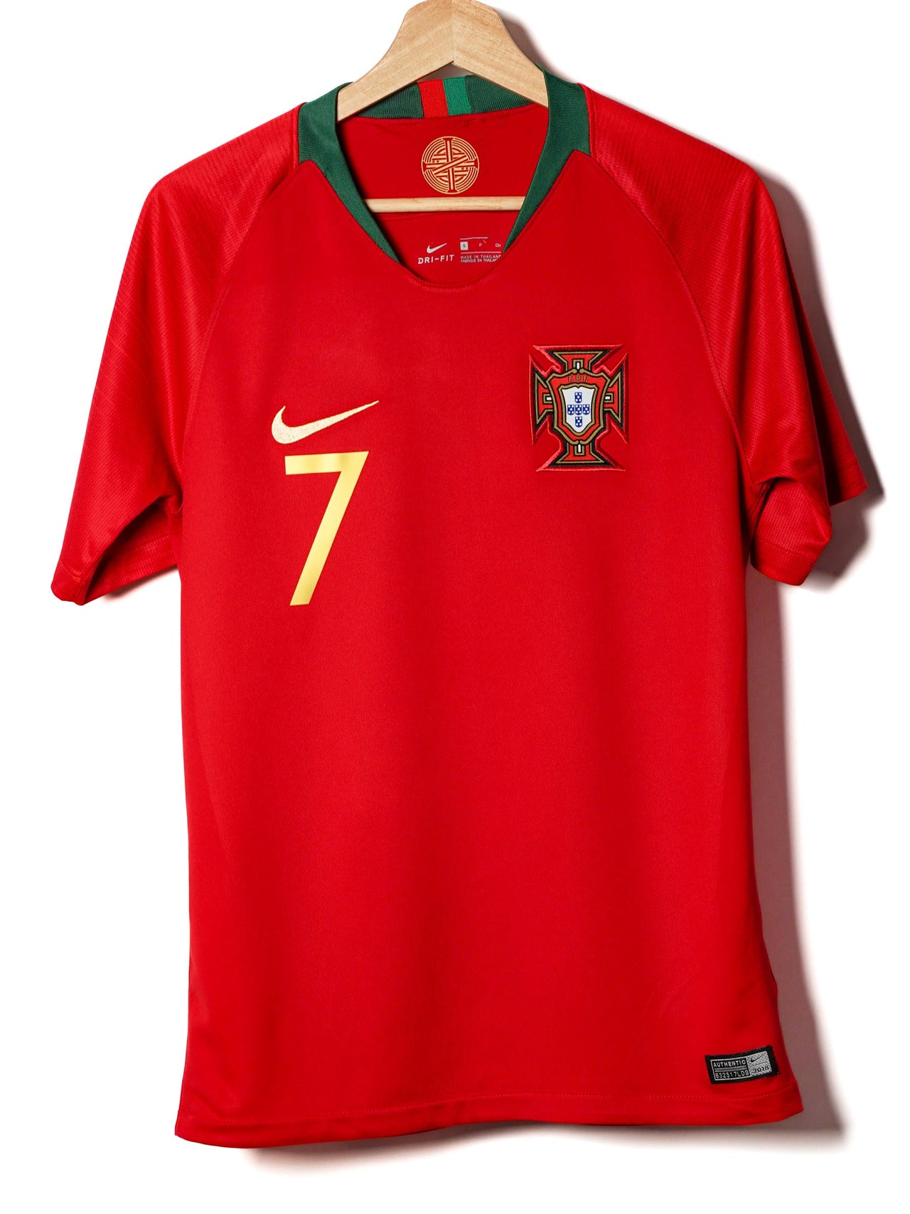 Portugal Home Shirt 2018/19 Ronaldo 7 (M)