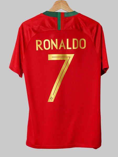 2018/19 Portugal Ronaldo #7 Home Shirt (S) Nike | First11