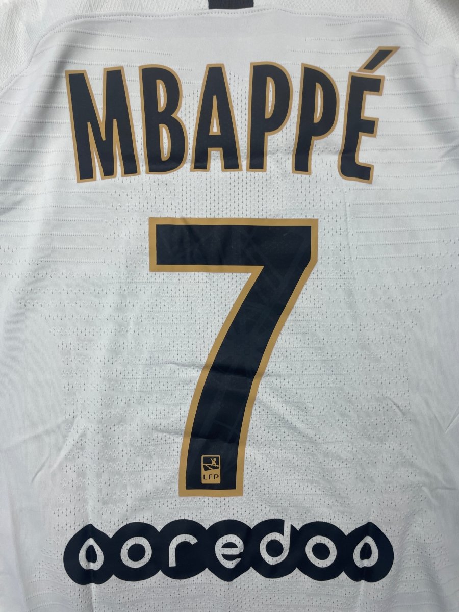 PSG Away Shirt 2018/19 Mbappe #7 Player Issue - 10/10 - M