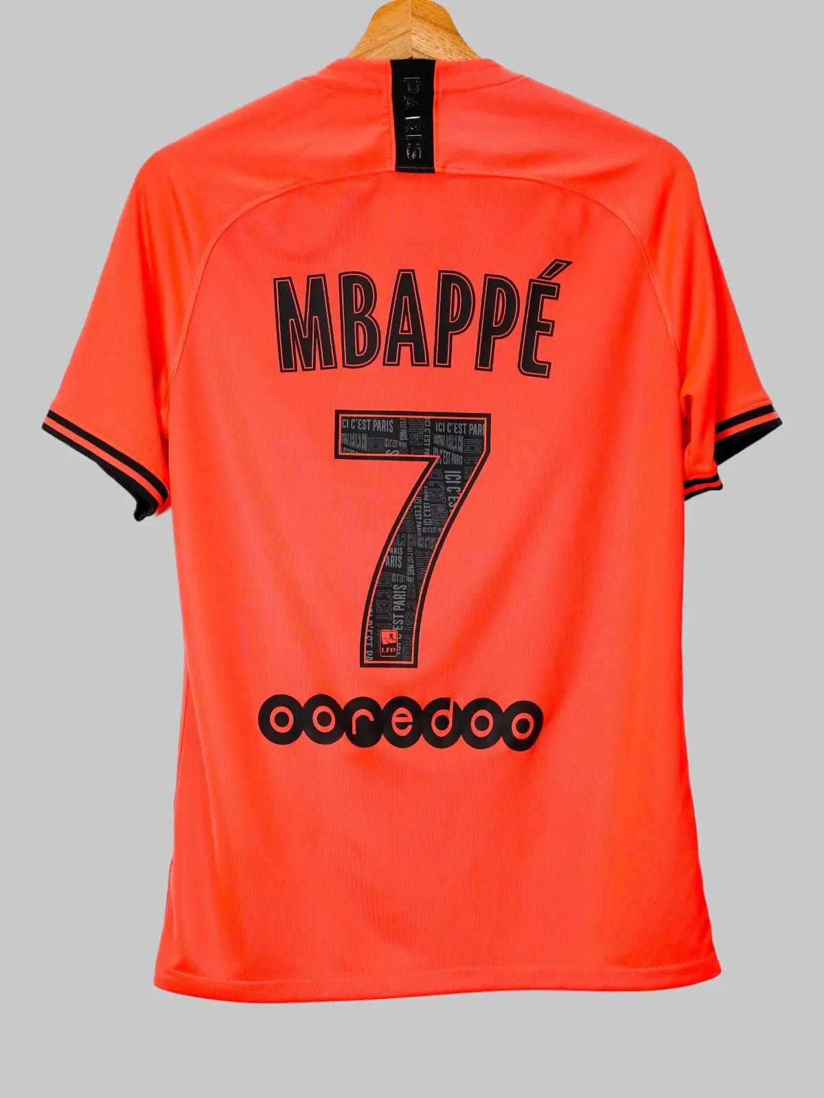 PSG Away Shirt 2019/20 Mbappe 7 (S)