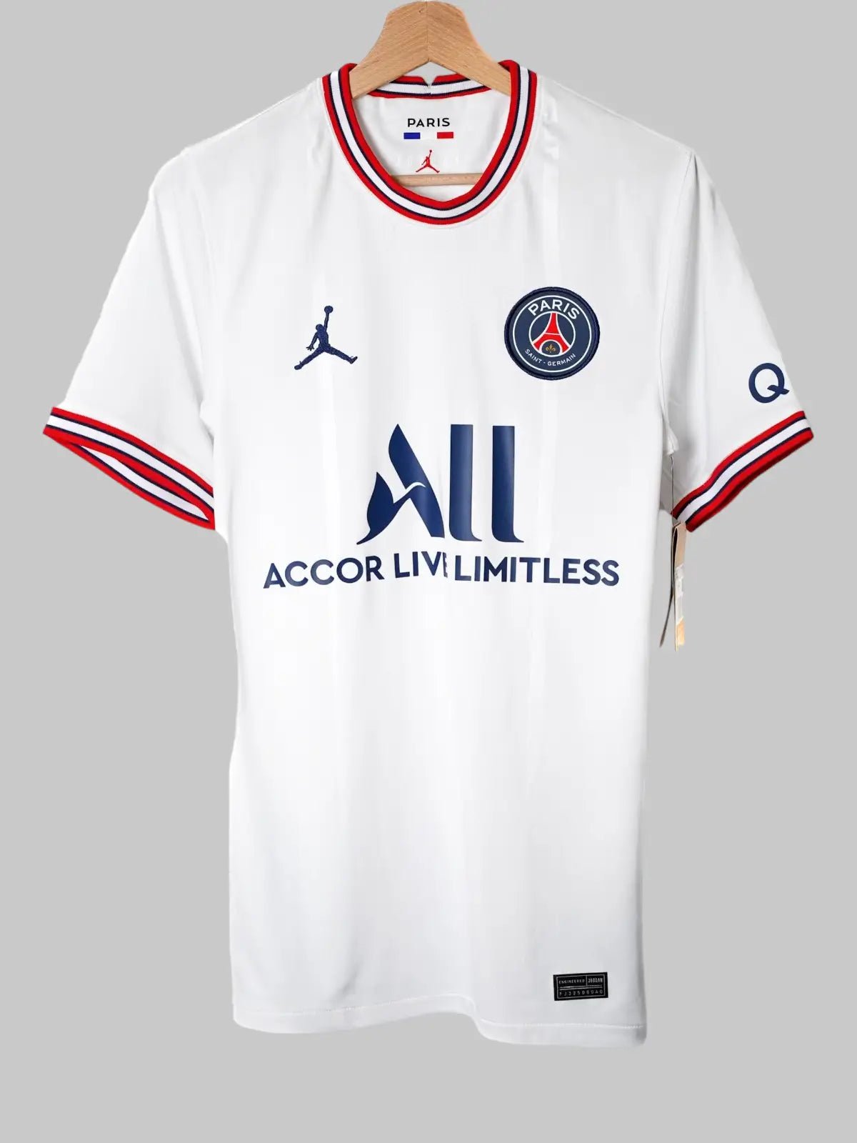 PSG Fourth Shirt 2021/22 Verratti 6 BNWT (XS)