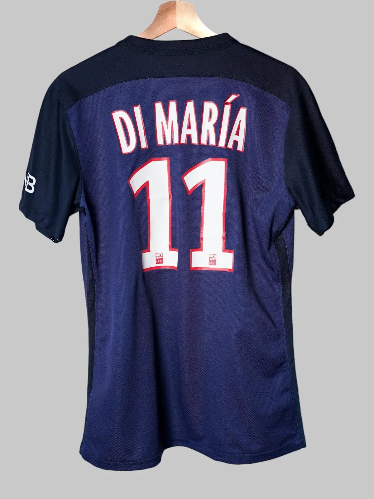 PSG Home Shirt 2015/16 Player Issue Di Maria 11 (M)