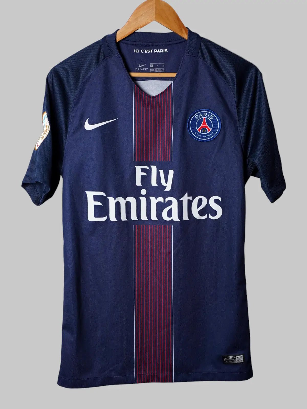 PSG Home Shirt 2016/17 Verratti 6 (S)