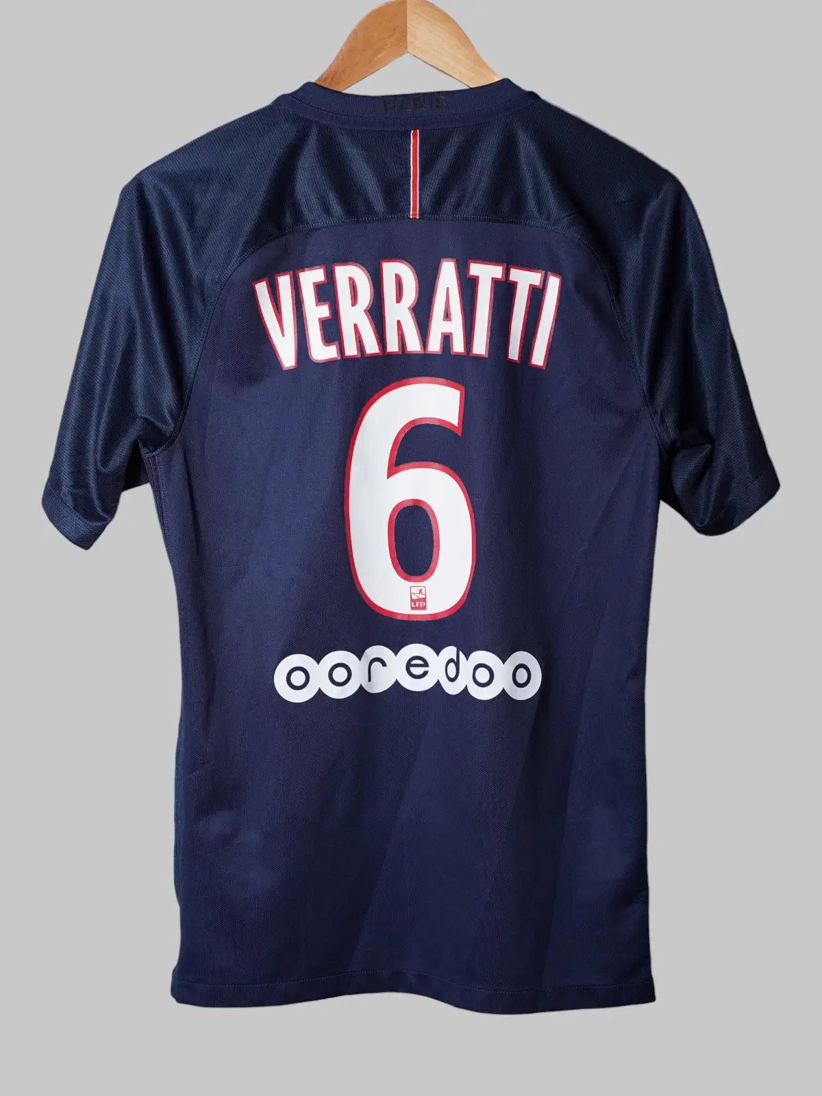 PSG Home Shirt 2016/17 Verratti 6 (S)