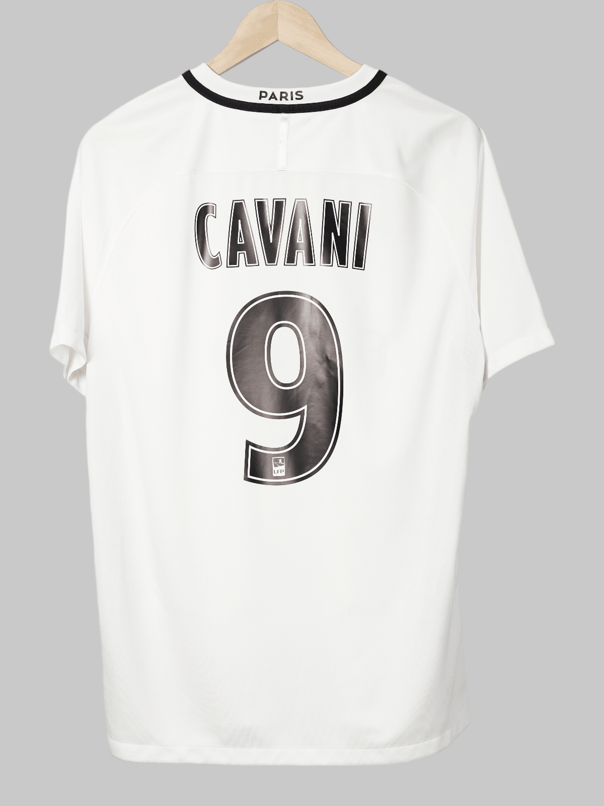 PSG Third Shirt 2016/17 Cavani 9 (L)