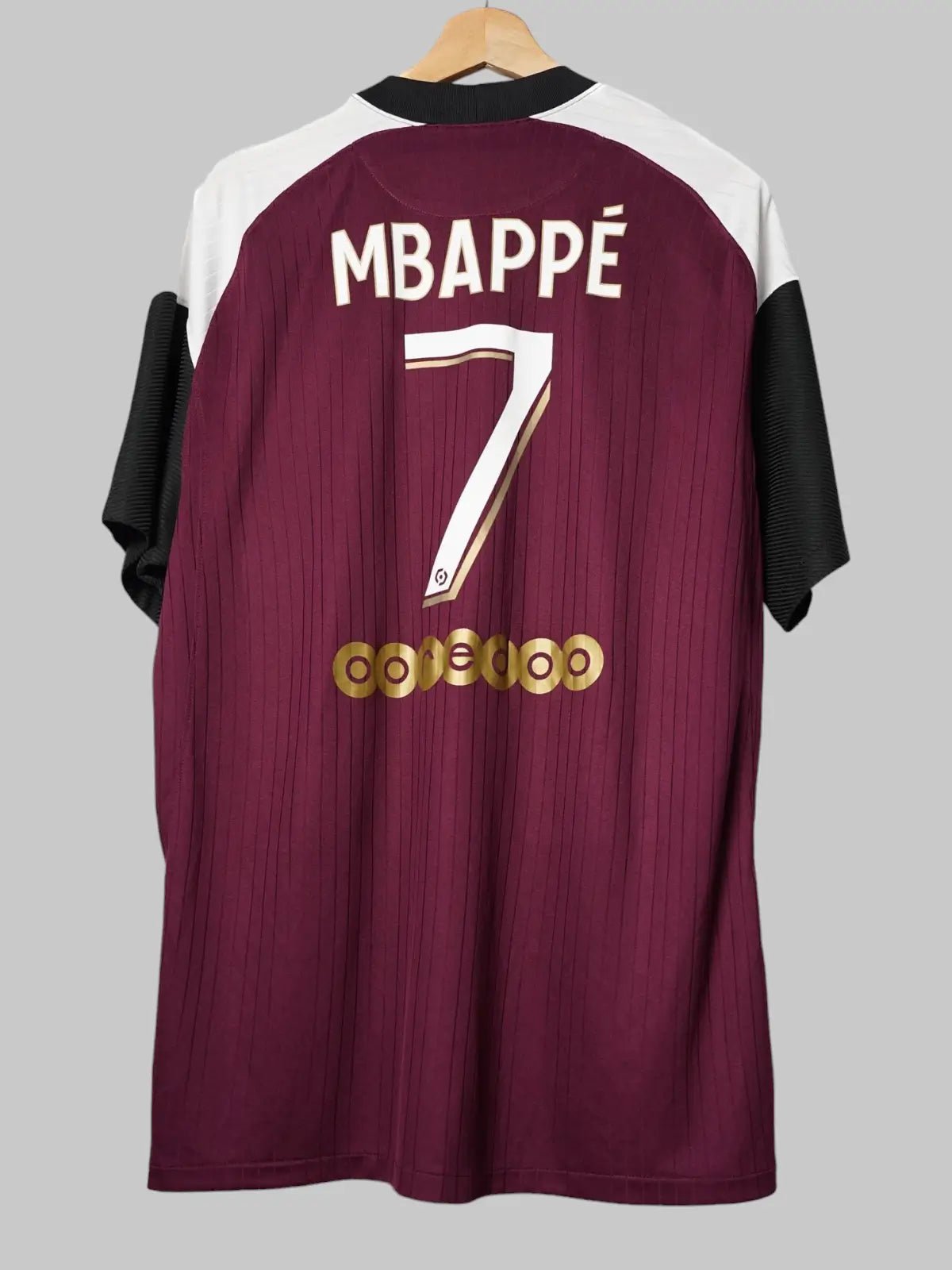 PSG Third Shirt 2020/21 Mbappe 7 (XL)
