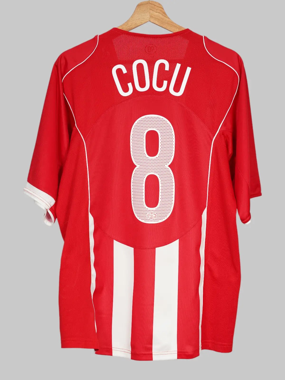 PSV Home Shirt 2004/5 Cocu 8 (L)