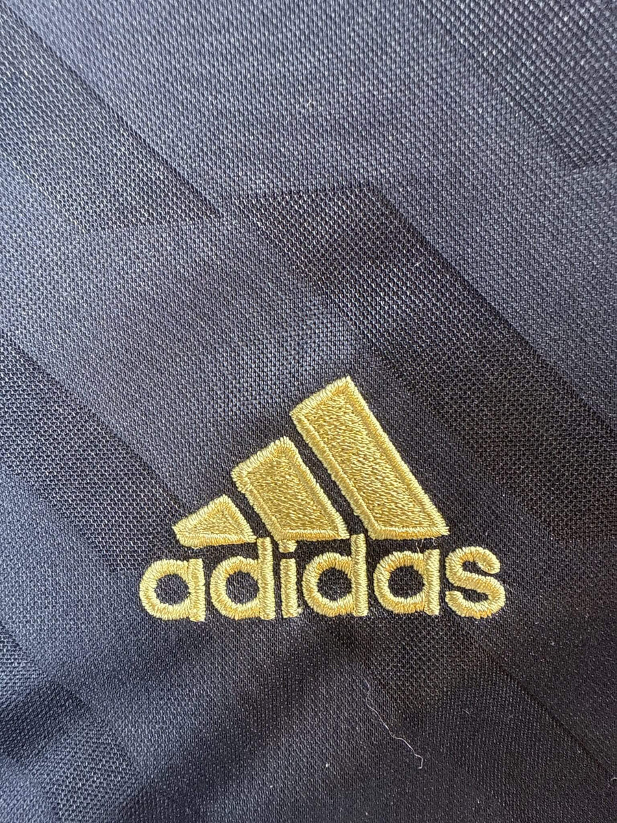 2011/12 Real Madrid Ronaldo #7 Away Shirt (M)