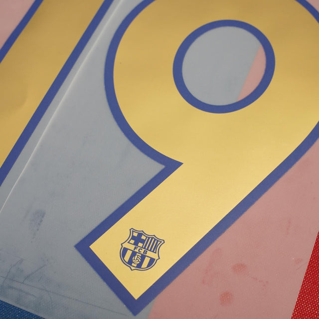 2006/7 FC Barcelona Home/Away Name Set Messi #19 (Repro)