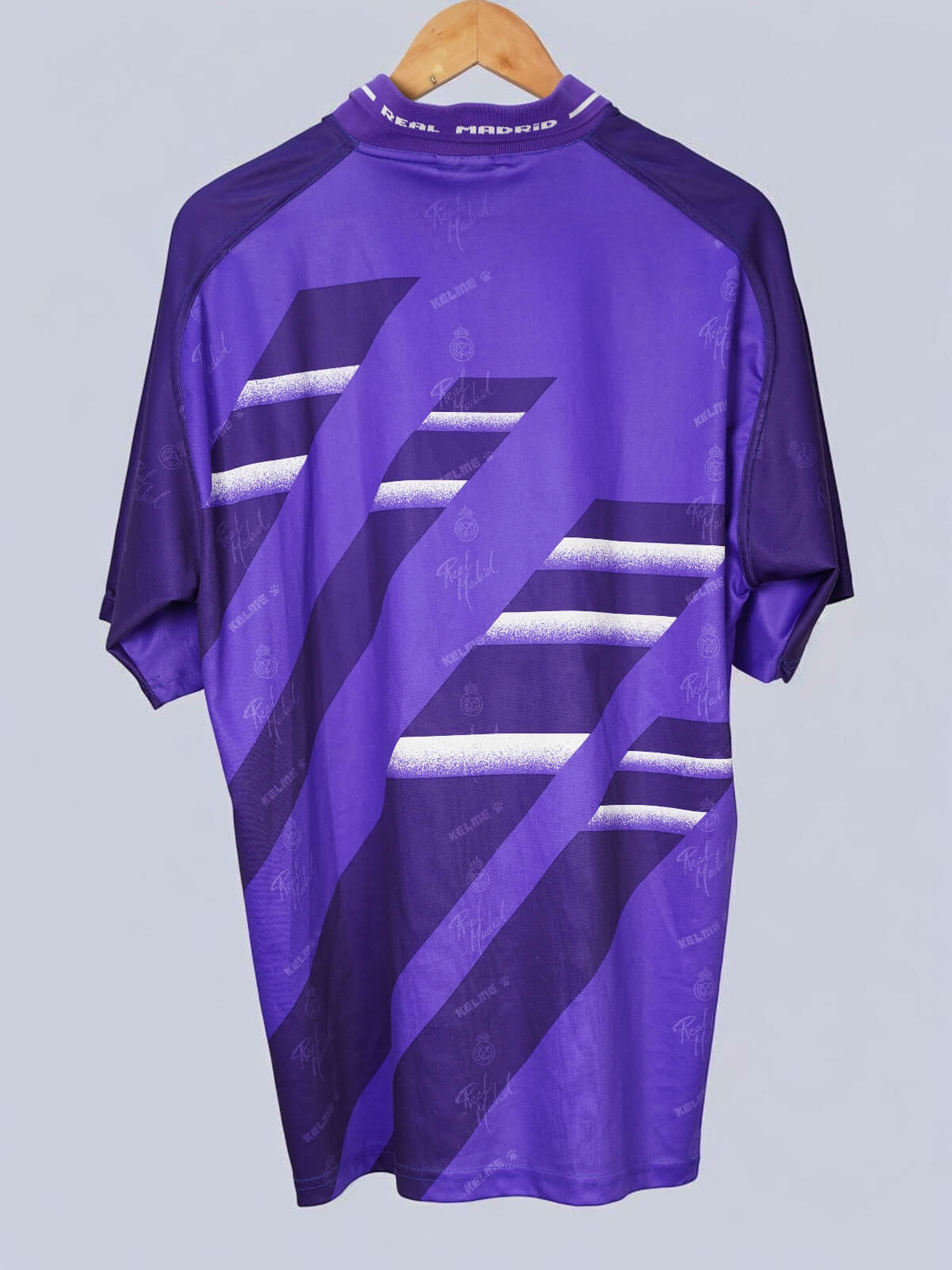 1995/96 Real Madrid Away Shirt (XL) Kelme – First11