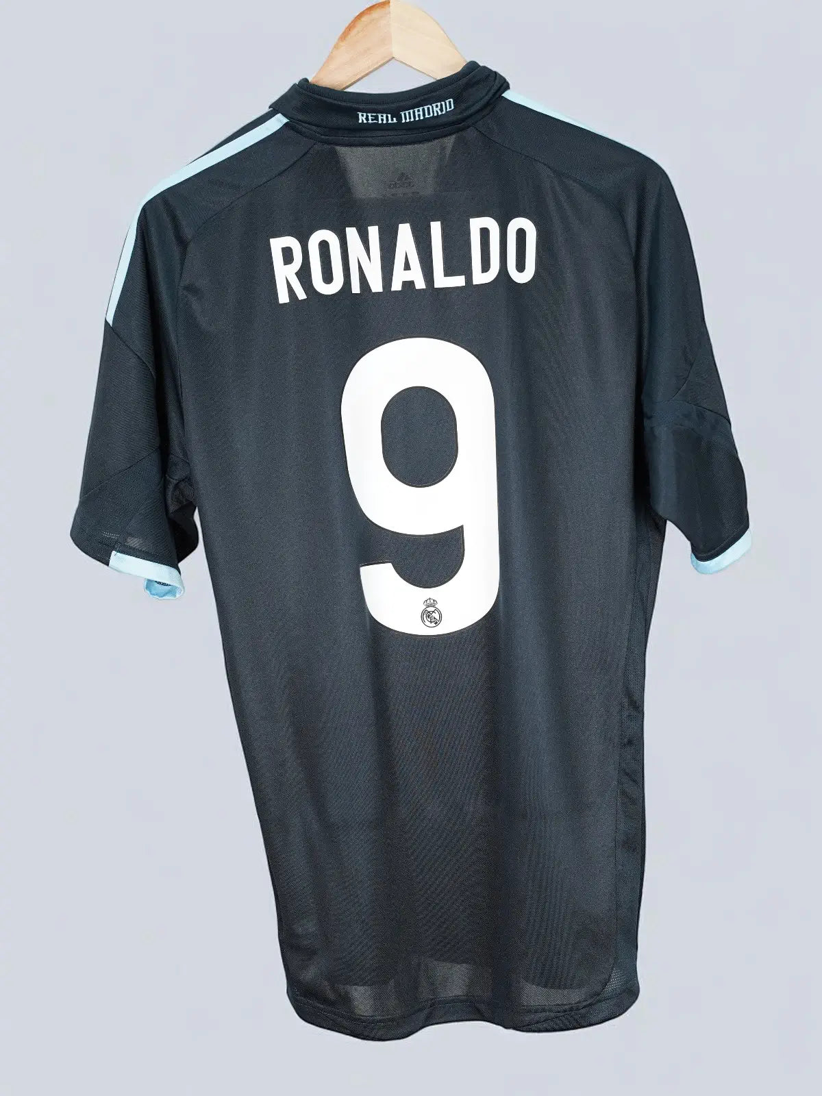 2009/10 Real Madrid Ronaldo #9 Away Shirt (M) Adidas