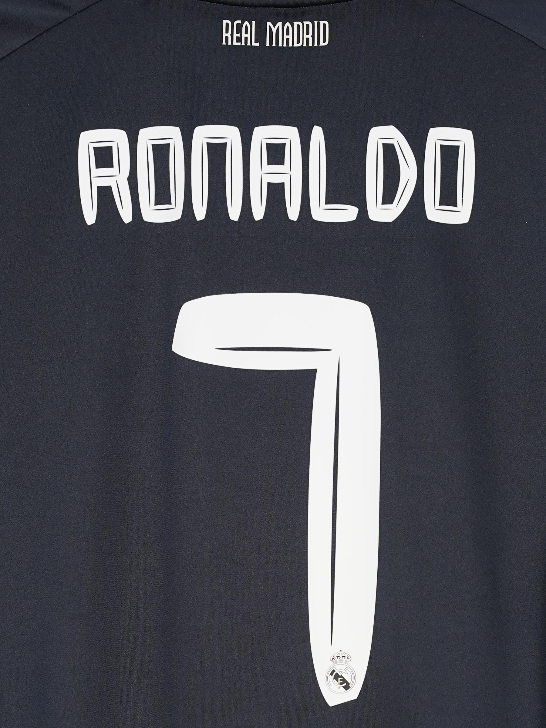Real Madrid Away Shirt 2010/11 Ronaldo 7 (XL)