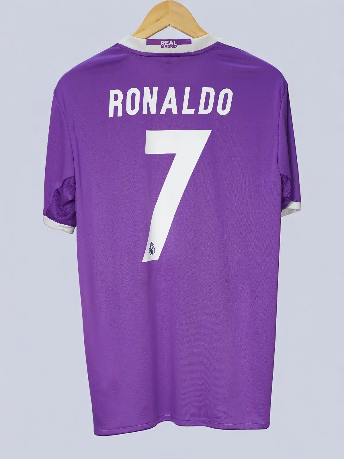 Real Madrid Away Shirt 2016/17 Ronaldo 7 (M)