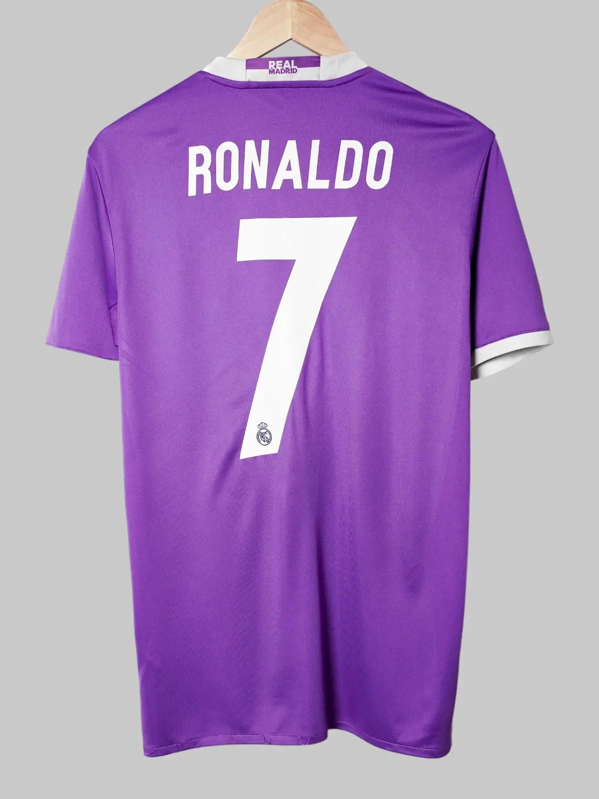 2016/17 Real Madrid Ronaldo #7 Away Shirt (S) Adidas | First11