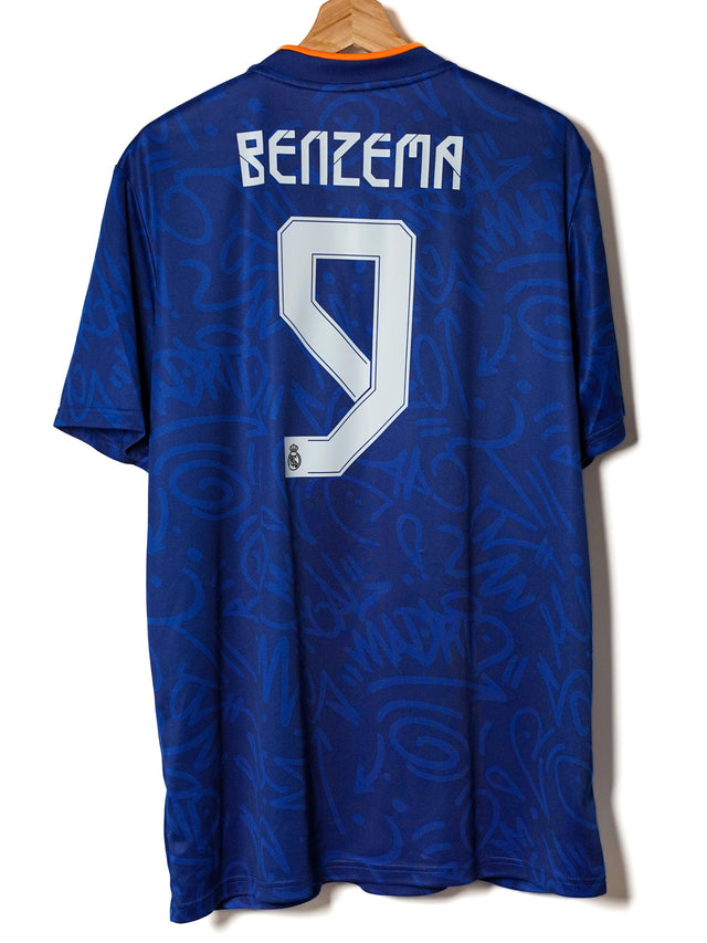 Real Madrid Away Shirt 2021/22 Benzema 9 (XL)