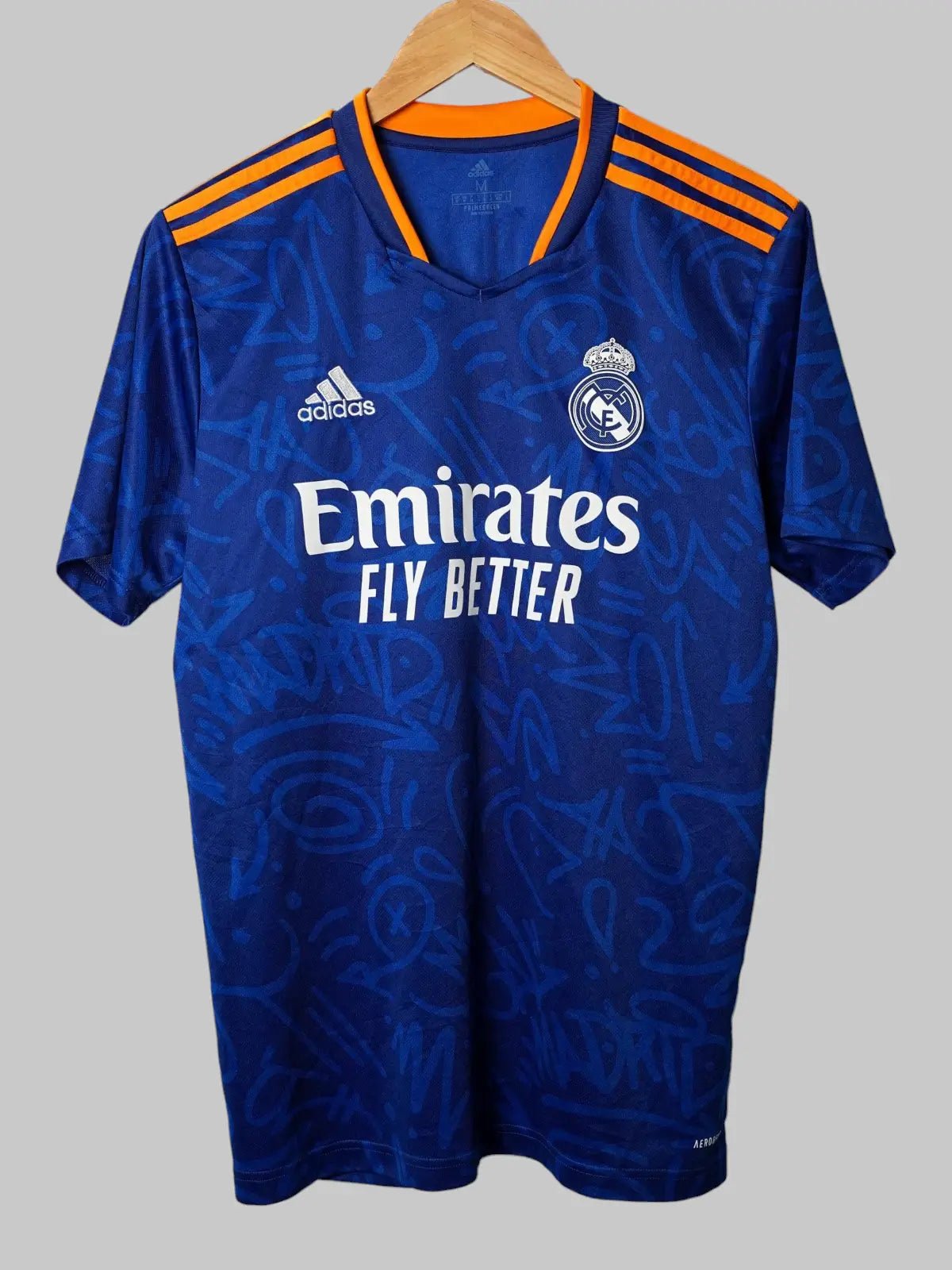 Real Madrid Away Shirt 2021/22 Vini Jr 20 (M)