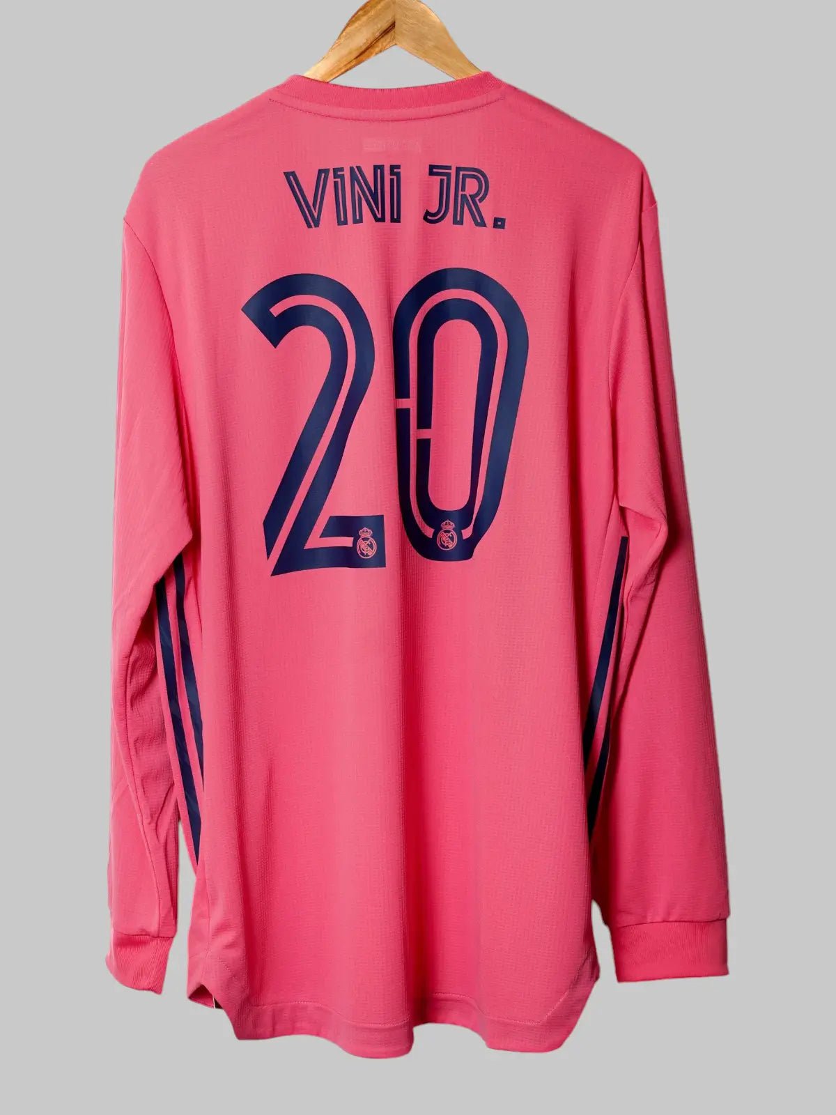 Real Madrid Away Shirt L/S 2020/21 Vini Jr. 20 Player Issue (XL)