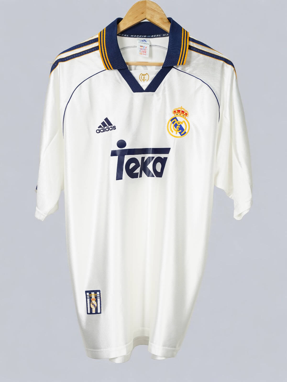Real Madrid Home Shirt 1998/00 J.M. Guti (L)