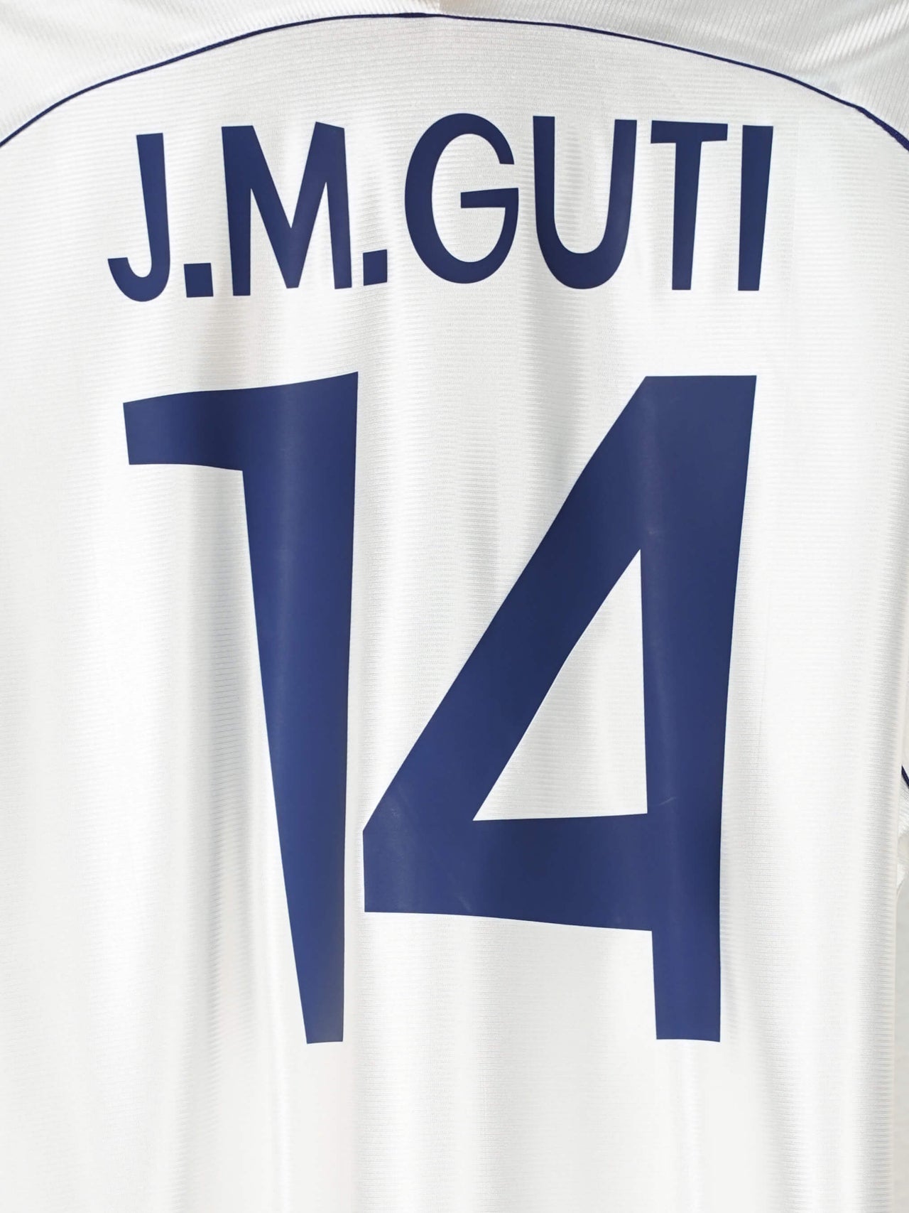 Real Madrid Home Shirt 1998/00 J.M. Guti (L)