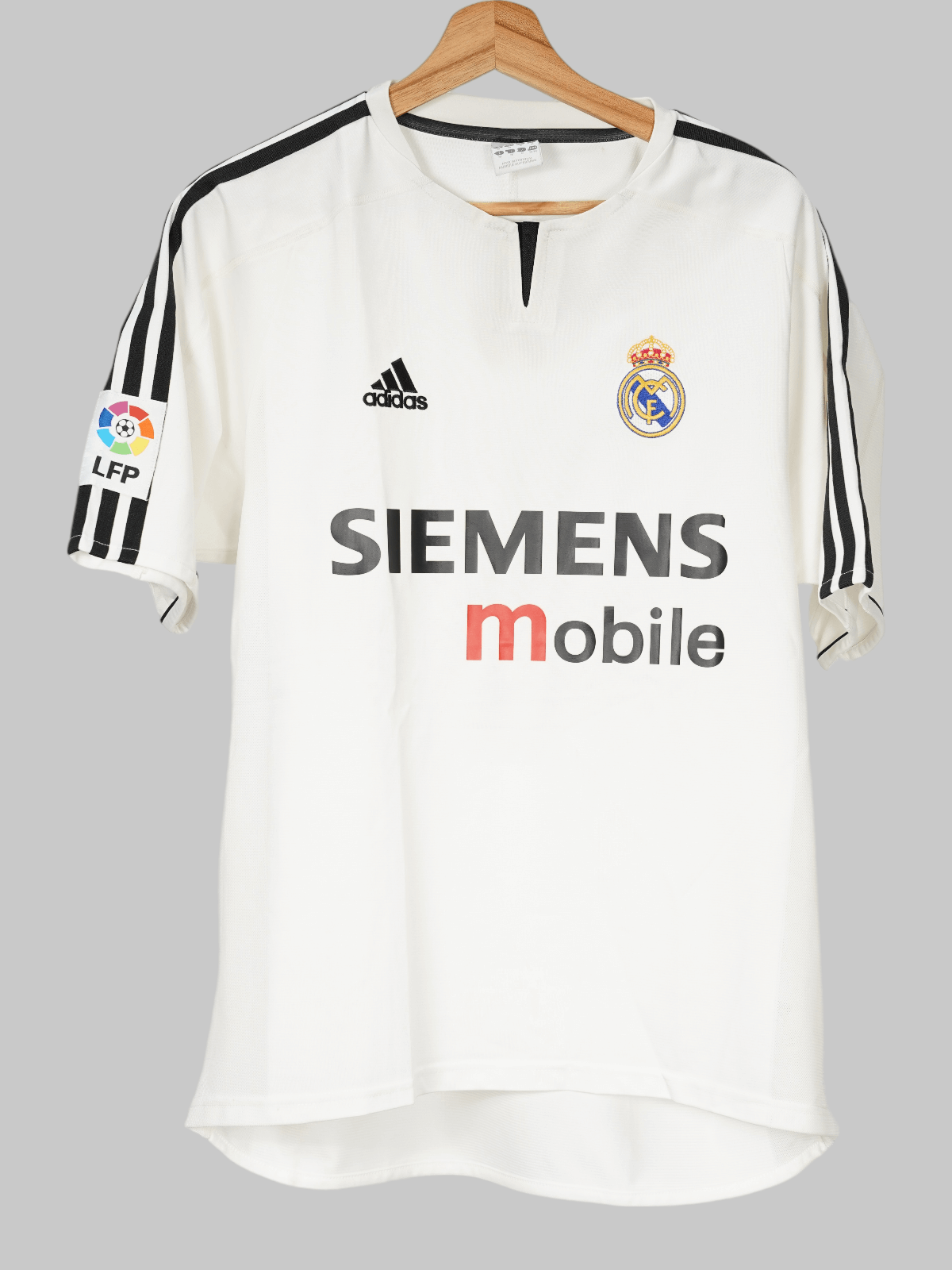2003/04 Real Madrid Zidane #5 Home Shirt (M) Adidas | First11